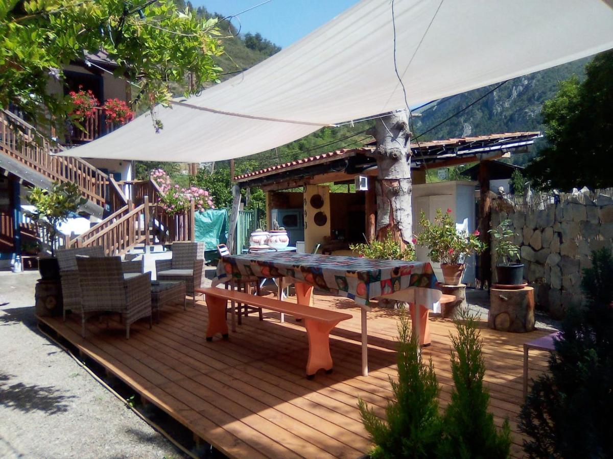 La Vieille Maison Biselli Tende Exterior foto